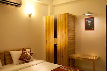 Oyo Premium Medanta Hotel Gurgaon Índia