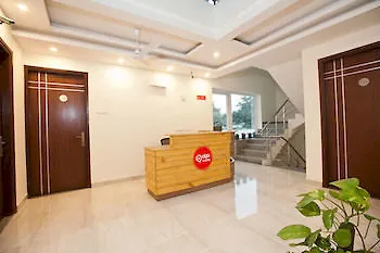 ***  Oyo Premium Medanta Hotel Gurgaon India